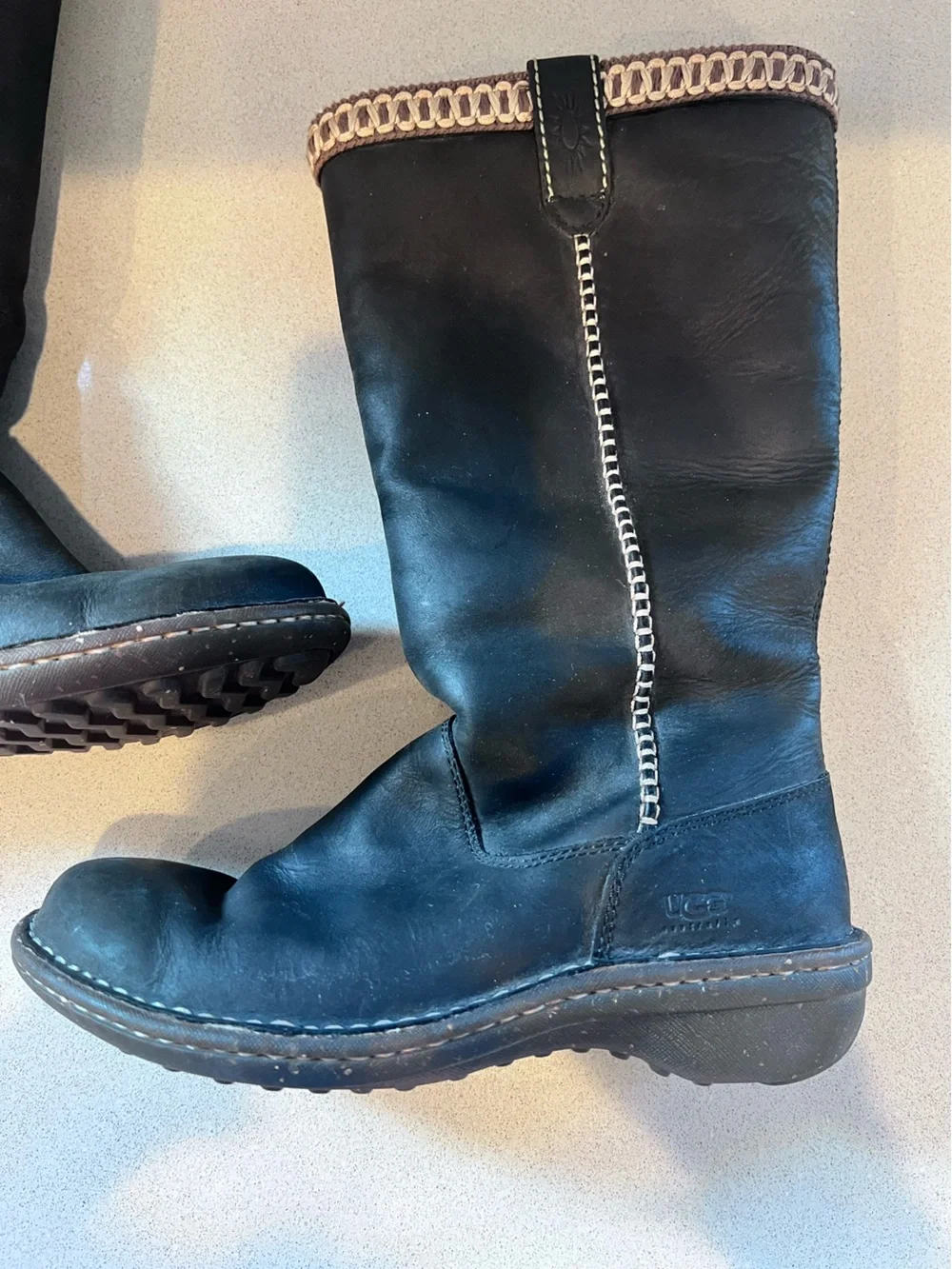 UGG Swell Tall Black Leather Sheepskin Tasman Boots Size 8